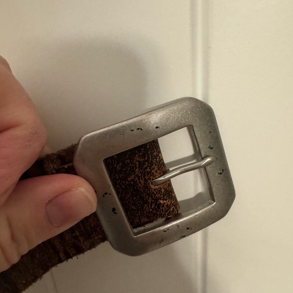 Women’s Cabi Brown Leather Belt - Picture 6 of 9